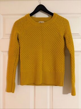 G.H. Bass & Co Mustard Yellow Textured Knit Crop Crewneck Sweater Small